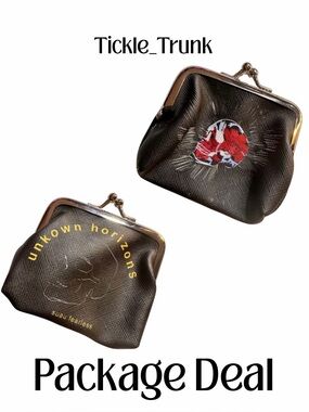 2️⃣2 Black Kiss-Lock Coin Purses